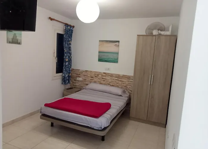 Playa Centro A Πανσιόν 3*