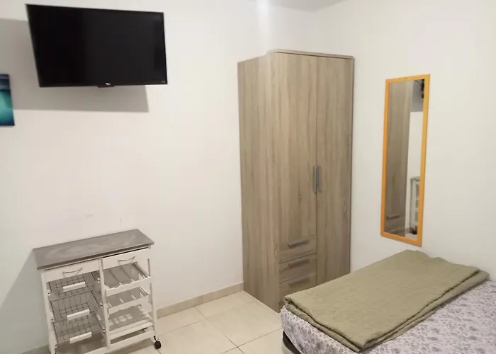 Πανσιόν Playa Centro A